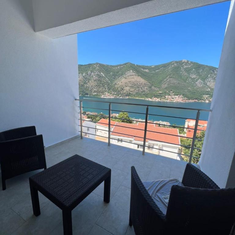 Adriatic Pearl Apartments - Apartment with Terrace - 7