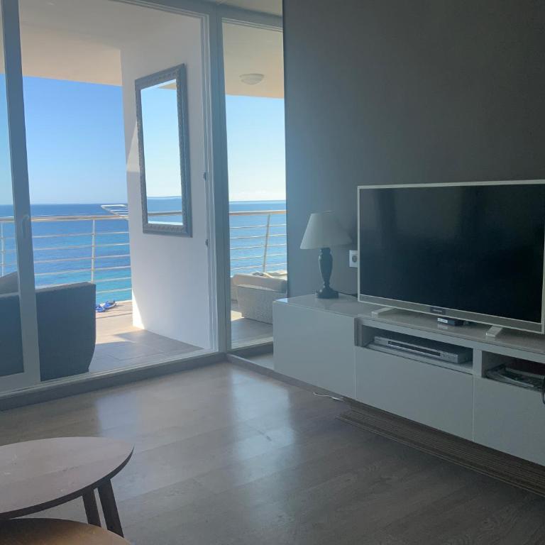 Moraira Sea front, first line, Air Conditioning, heating, First floor, 2 habs 4beds - Apartment with Sea View - 23
