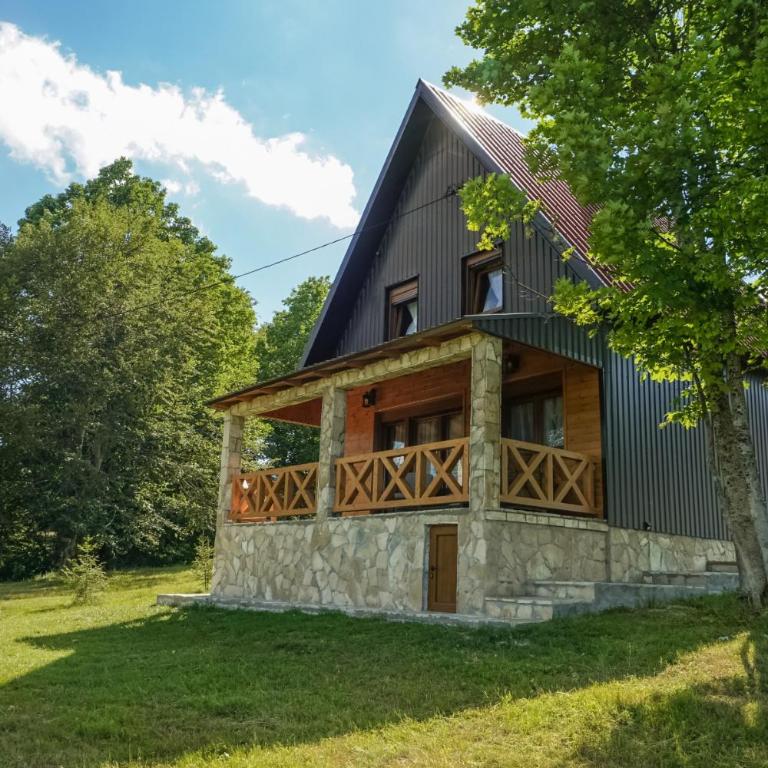 Vila Durmitor Nest Krstajic - Three-Bedroom House - 36