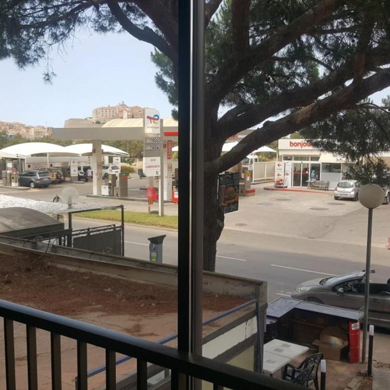 Studio à Calvi proche de la mer et des commerces - Appartement 1 Chambre - 10