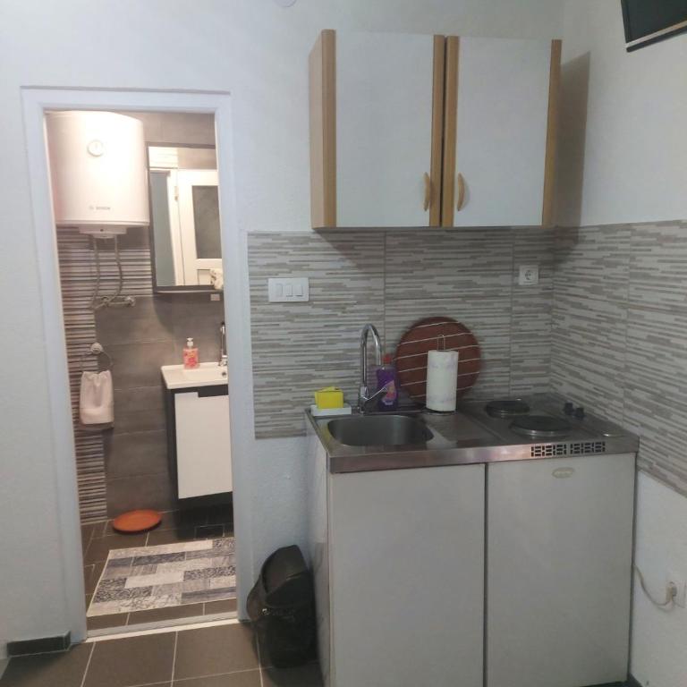 Orhideja Visoko - Deluks Dvokrevetni Studio sa Bračnim Krevetom - 12