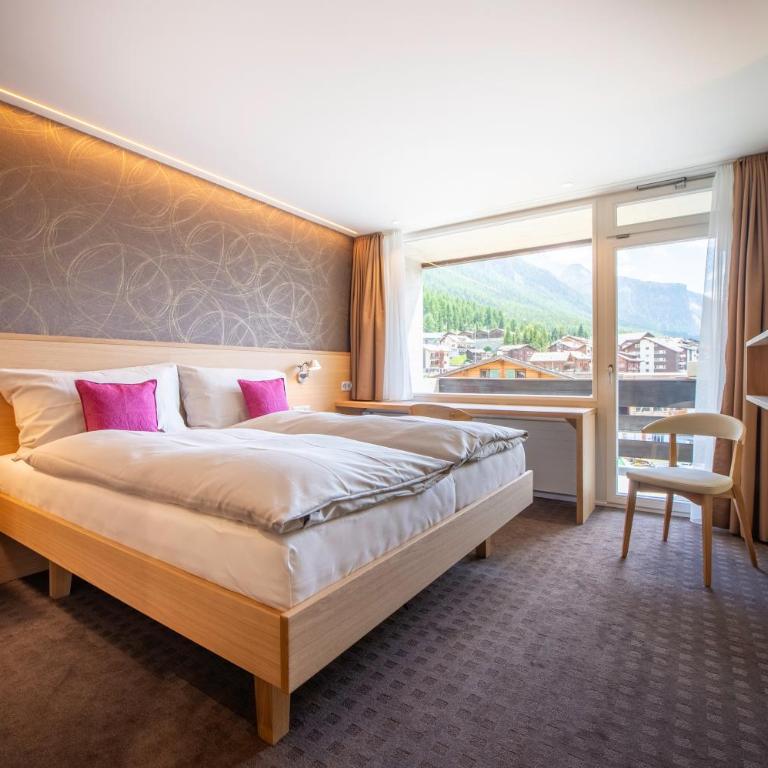 Hotel Gädi - Deluxe Doppelzimmer mit Balkon - 2