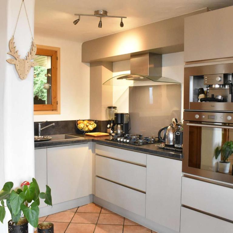 Chalet cosy avec mezzanine, poêle à bois, wifi et parking - Méribel - FR-1-180-570 - Chalet (5 Adultes) - 4