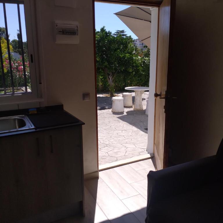 Escapada de ciudad al aire libre con jardín privado, tranquilo y romántico - Apartamento de 1 dormitorio - 12