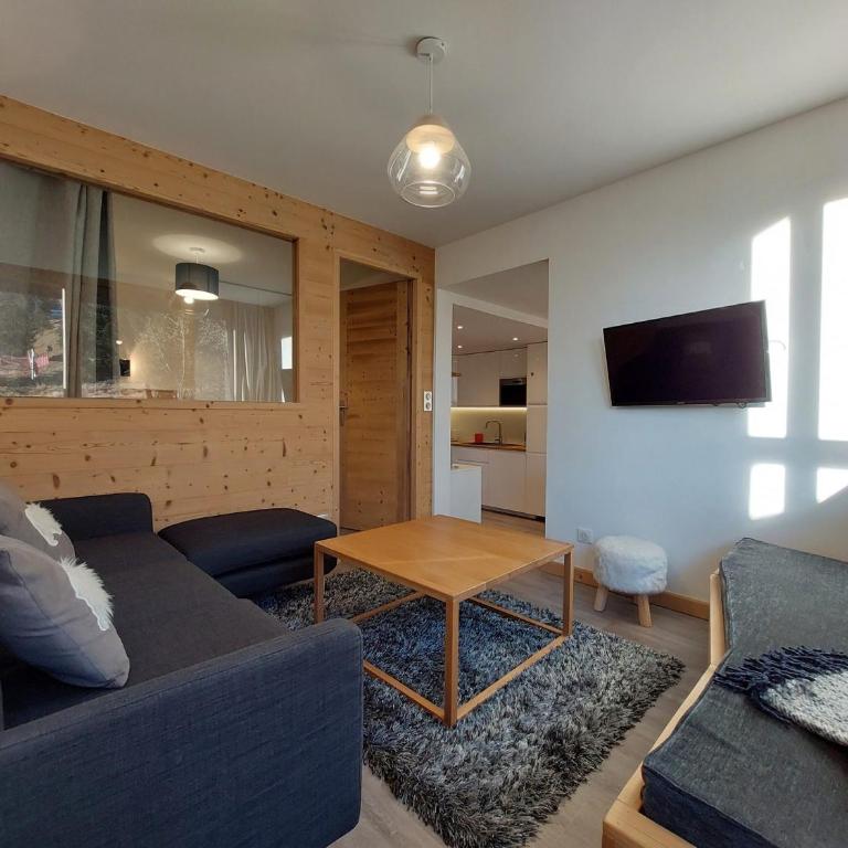 Appartement rénové, ski aux pieds, balcon, 7 personnes, WIFI - FR-1-346-313 - Appartement - 4