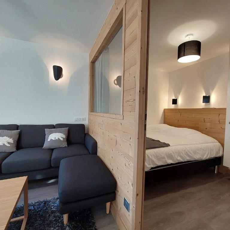 Appartement rénové, ski aux pieds, balcon, 7 personnes, WIFI - FR-1-346-313 - Appartement - 10
