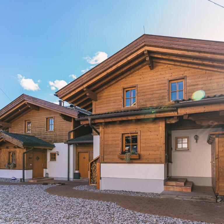 Dorfchalets & Apartments - in Kaprun centre including FREE entry Tauern Spa and Summer Card - Chalet (6 Erwachsene) - kostenfreier Zugang zum VIP Tauern Spa - 15