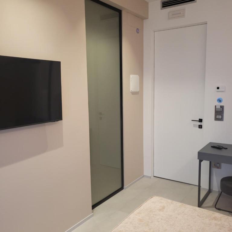 Casa Stazione Pescara - Camera Matrimoniale con Bagno Privato - 3
