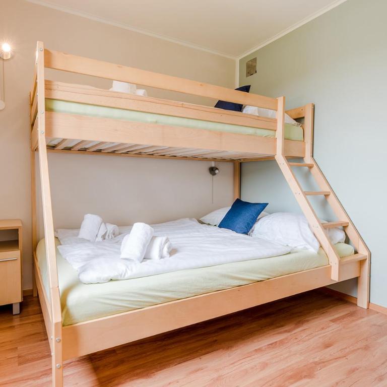 Relax Camping Seewirt - Bungalow mit 2 Schlafzimmern - 6