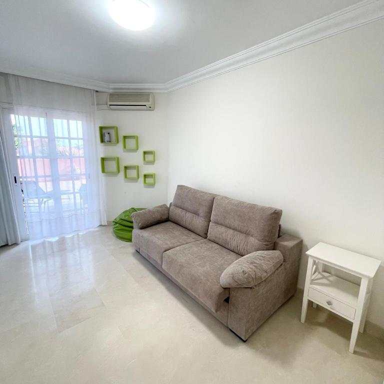 Apartment with large terrace in Terrazas del Duque - Apartamento de 3 dormitorios - 12