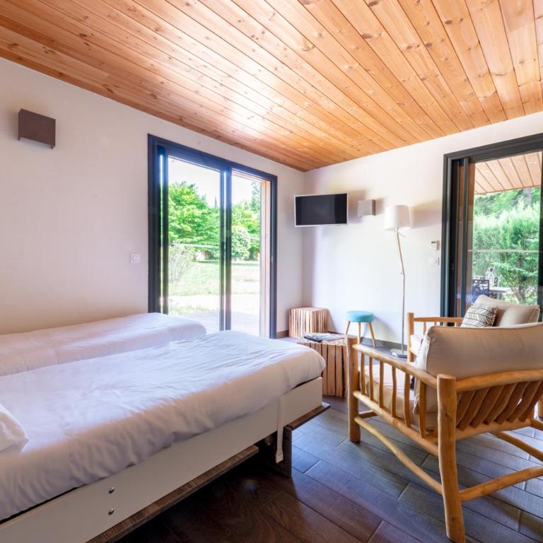 Hôtel & SPA Ventoux Provence "Domaine des Tilleuls" - Cottage - Vue sur Jardin - 8