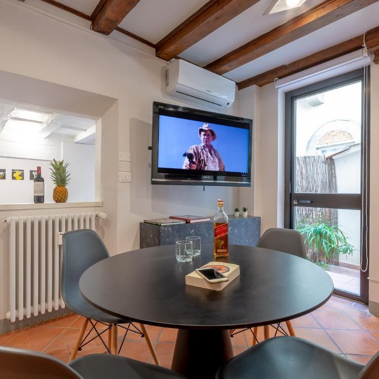 Ground Floor With Patio-Ghibellina 65 - Appartamento con 1 Camera da Letto - 1