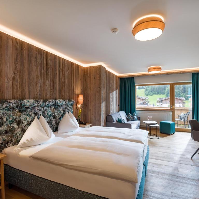 Hotel Zentral ****superior - Doppelzimmer „Premium“ - 2