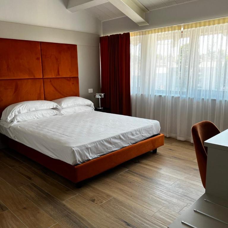 C House Rooms Lake - Camera Matrimoniale Deluxe - 9
