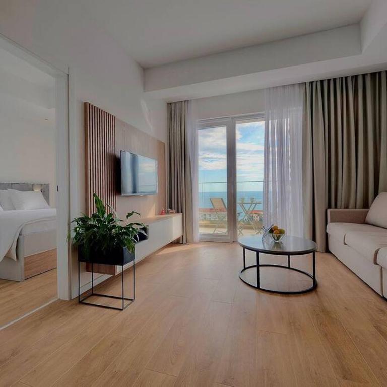 Lovely Partial Sea View one bedroom Flat in Horizon Residences A24 - One-Bedroom Apartment - 2