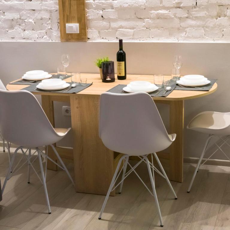 Brigitte's Central - Apartman - 21