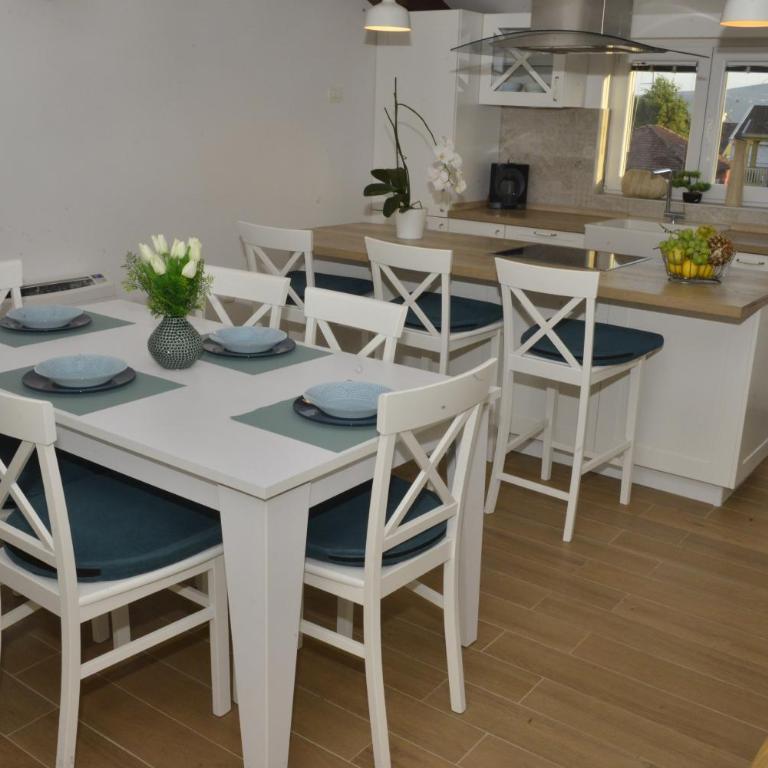 Lola - Apartman sa 2 Spavaće Sobe - 13