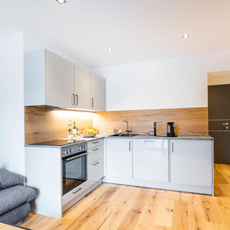 Landhaus Rosner - Apartment mit 2 Schlafzimmern mit Balkon und Terrasse - 1