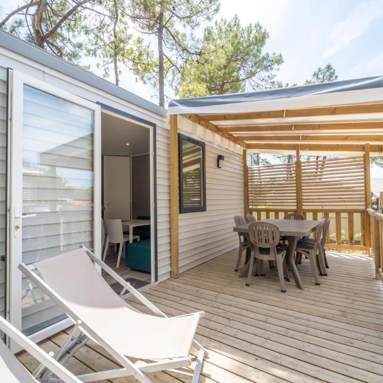 Camping Les Genêts - Mobile Home - 1