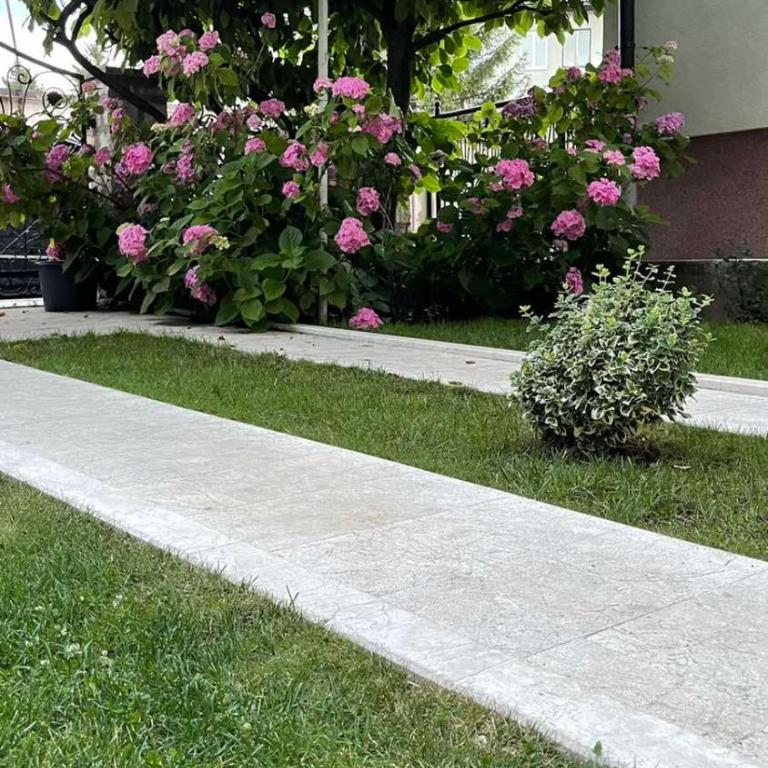 Visoko New Concept - 7 minutes from the Pyramids - City Center - Apartman sa 1 Spavaćom Sobom - 8