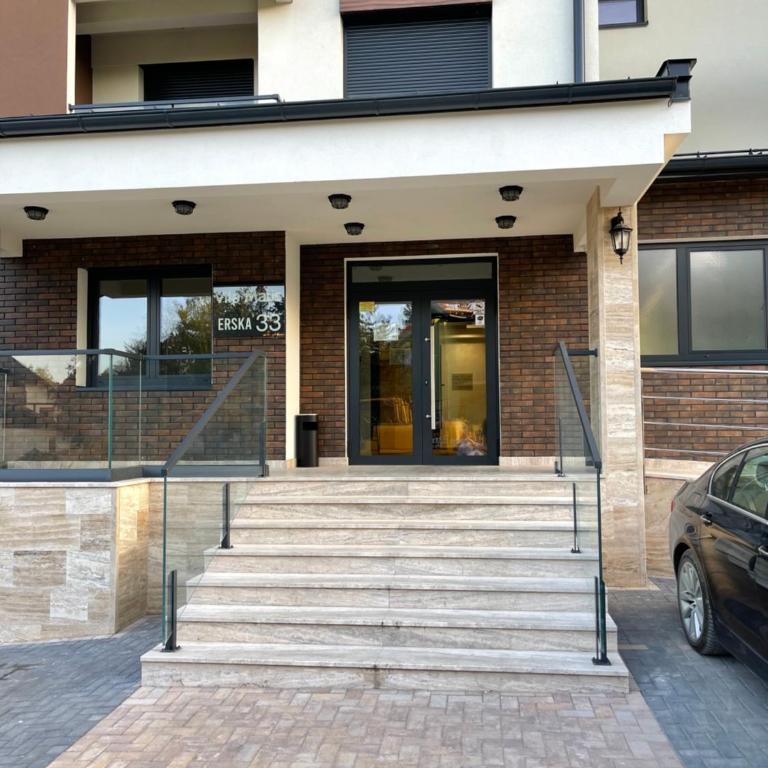 NEO Apartman - One-Bedroom Apartment - 55