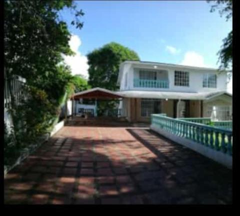 Queen Elizabeth Natural Luxury - Casa de 4 dormitorios - 2