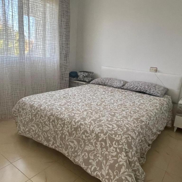 Ocean Sunrise - One-Bedroom Apartment - 12