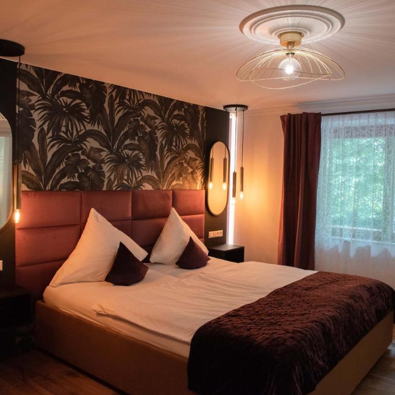 ZUM SCHLOSS - Boutique-Hotel - Superior Doppelzimmer - 6