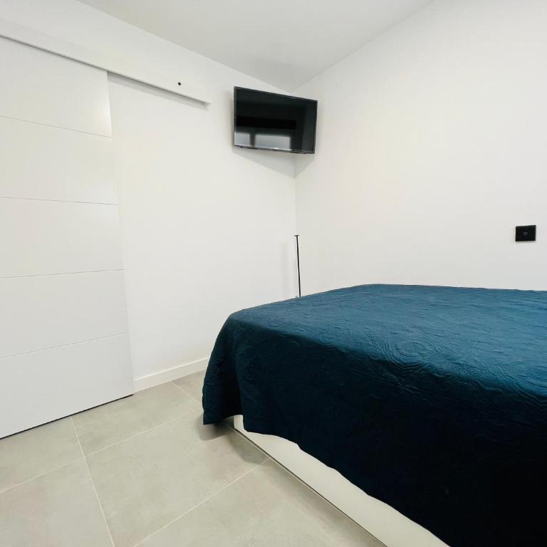 Apartamento Parque Jardín - Three-Bedroom House - 28