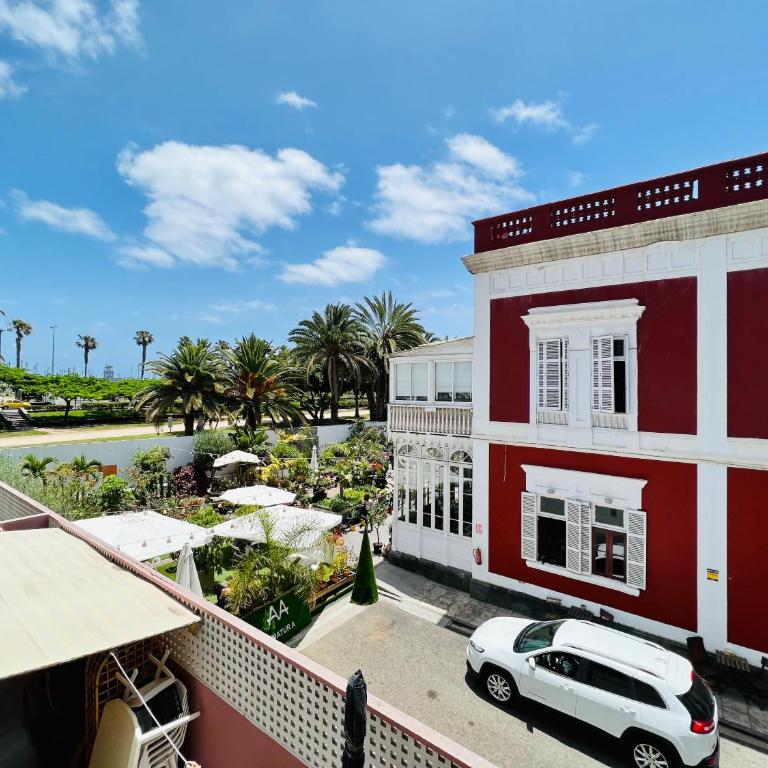 Apartamento Parque Jardín - Three-Bedroom House - 7