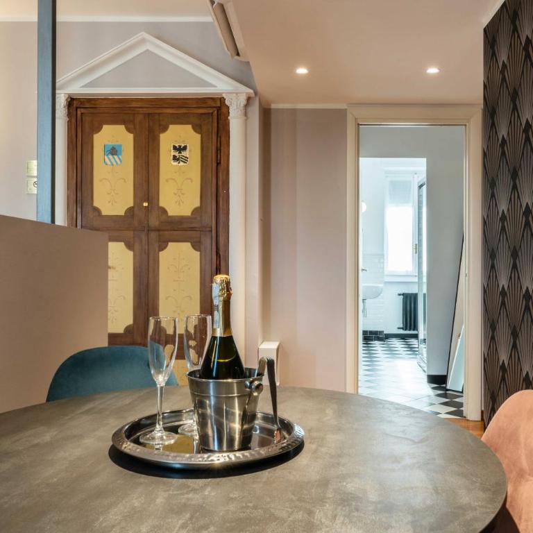 Heart Milan Apartments Duomo District - Monolocale Deluxe - Piazza Santo Stefano 6 - 7