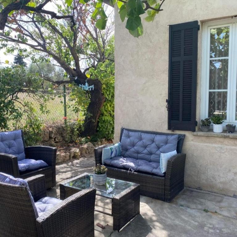 La Bastide de Jean Maison de charme dans un domaine equestre privé - Maison 2 Chambres - 37