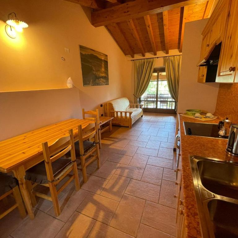 La FIOCCHINA - Magic Place - apartments & studios in Garda Lake - countryside farmhouse, inside the middle of the lake between sky & water - Appartamento con Vista Lago - 8