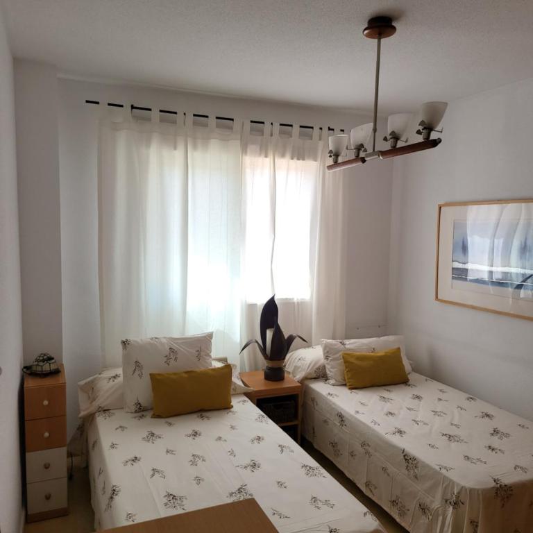 LUXURY Townhouse in Gran Alacant, Alicante - Three-Bedroom Townhouse - 22