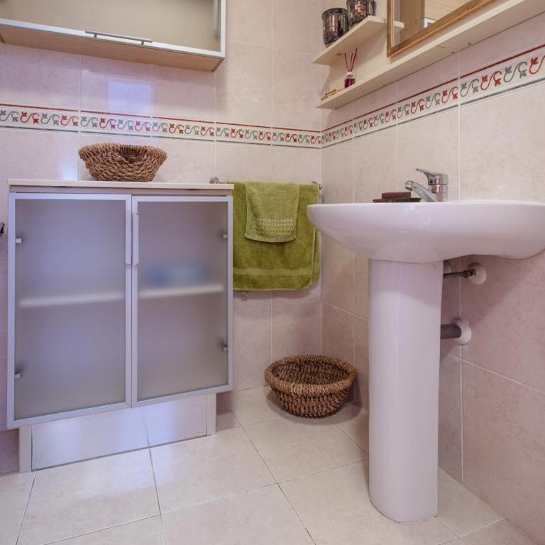 LUXURY Townhouse in Gran Alacant, Alicante - Three-Bedroom Townhouse - 30