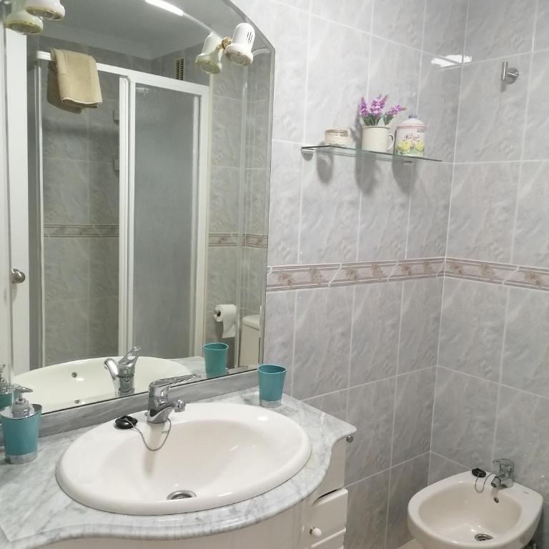 Apartamento Tres Carabelas, AC, Wifi, Parking - Apartamento de 3 dormitorios - 42