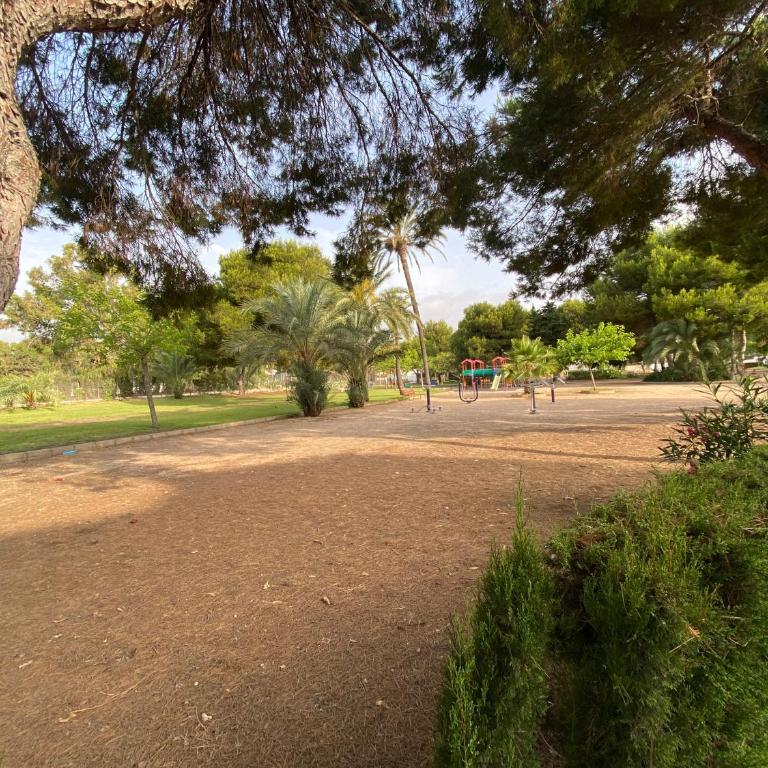 Orihuela Costa 3 bdr condo on La Zenia beach with patio - Apartamento de 3 dormitorios - 29