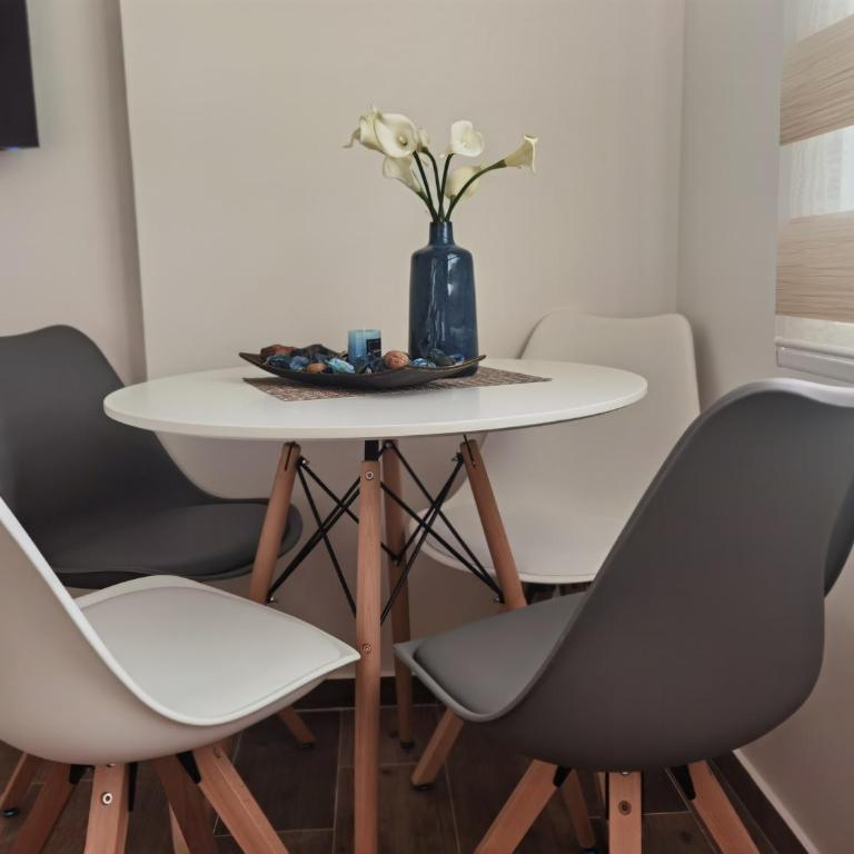 IgMAN apartments Tivat - Standardni Apartman - 17
