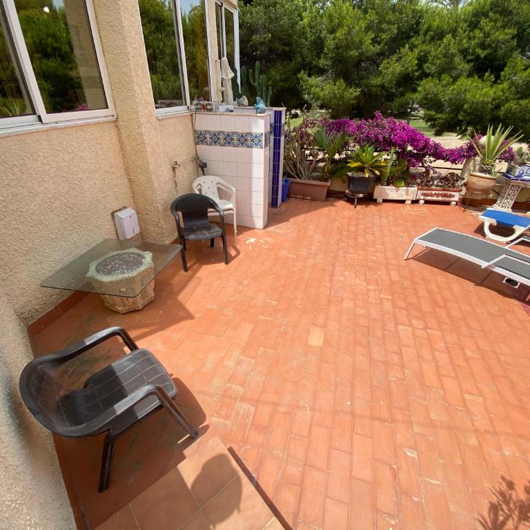 Orihuela Costa 3 bdr condo on La Zenia beach with patio - Apartamento de 3 dormitorios - 9