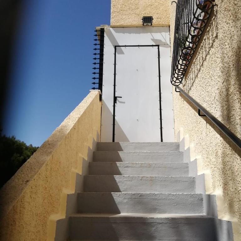 Orihuela Costa 3 bdr condo on La Zenia beach with patio - Apartamento de 3 dormitorios - 28