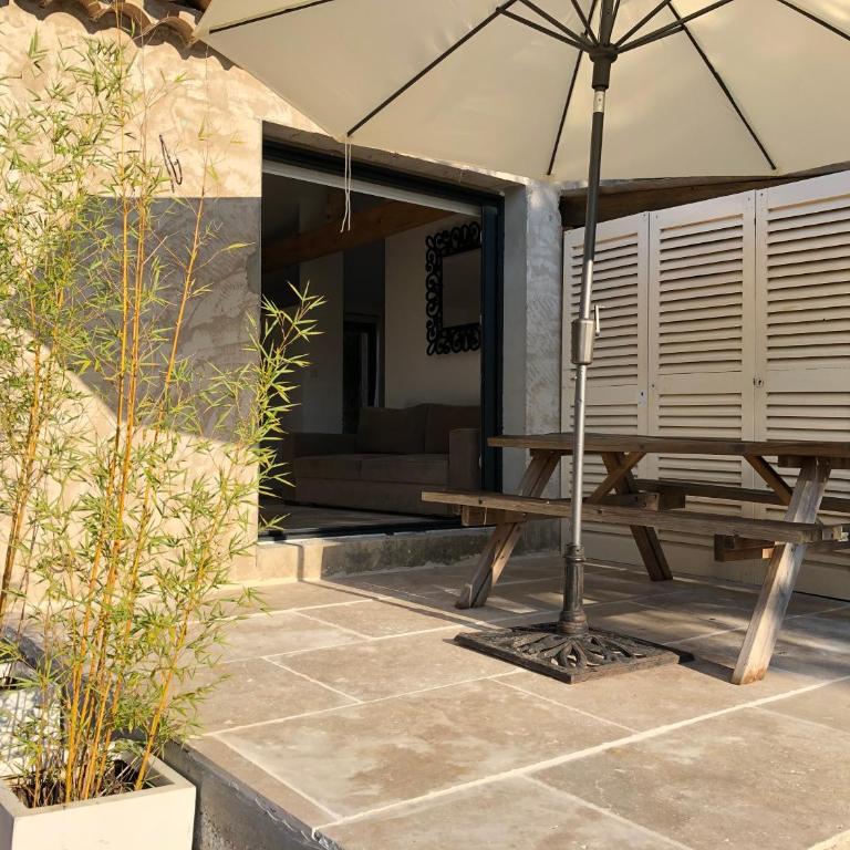 Villa Catharina - Studio avec Terrasse - 12