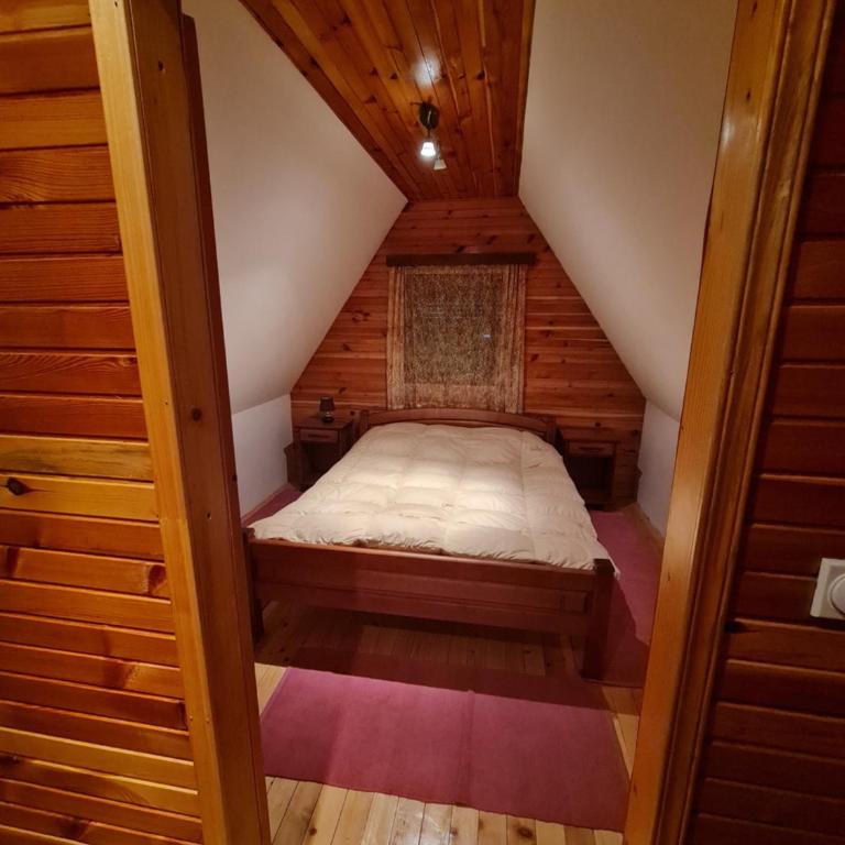 Original Wooden Lodge 3 - Two-Bedroom House - 7