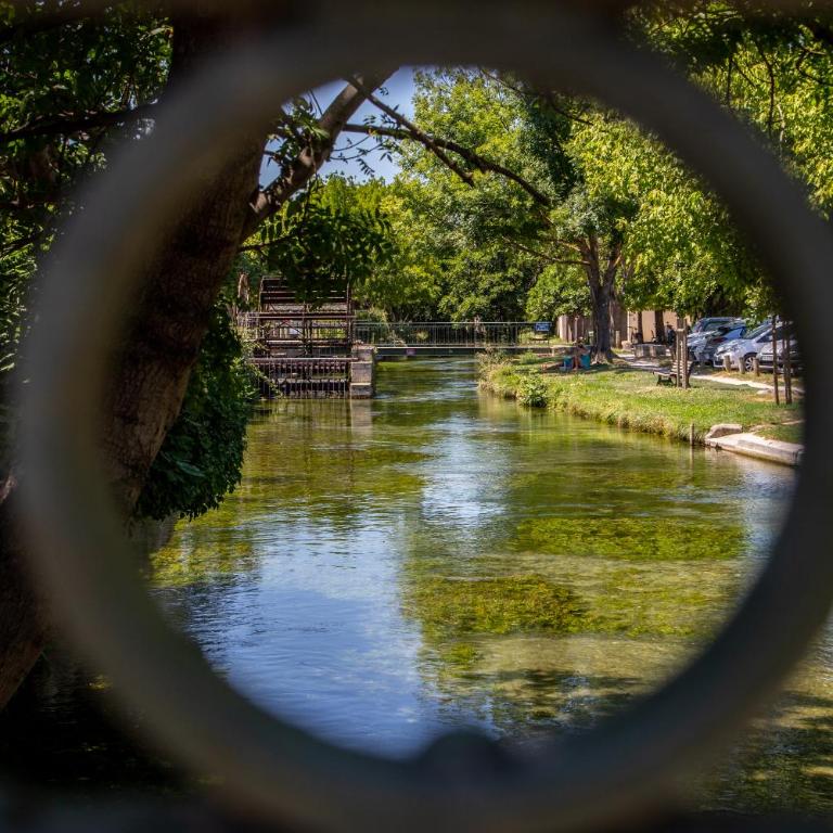 Au NÈGO CHIN 105m2 en bord de Sorgue - Appartamento con 3 Camere da Letto - 24