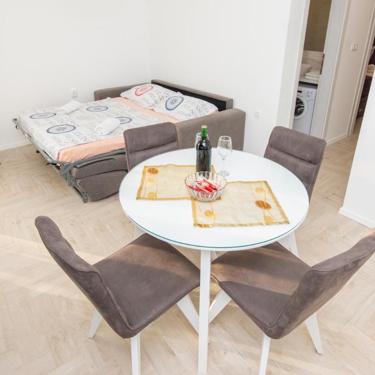Villa Providenca apartments - One-Bedroom Apartment with Sea View and Balcony - 9