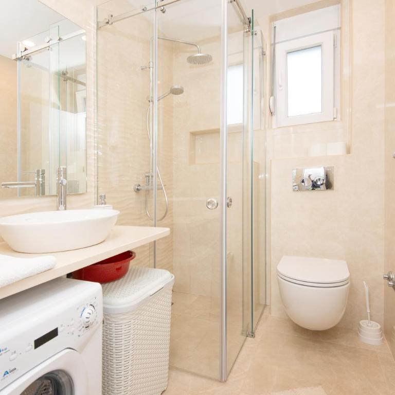 Villa Providenca apartments - One-Bedroom Apartment with Sea View and Balcony - 11