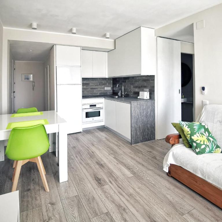 Apartamento con vistas al mar - Apartamento de 2 dormitorios - 3