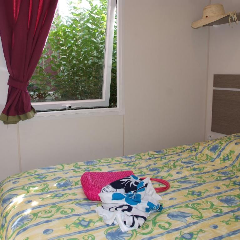 Camping Vallée du Paradis - Mobile Home 2 Chambres (4 Personnes) - 8