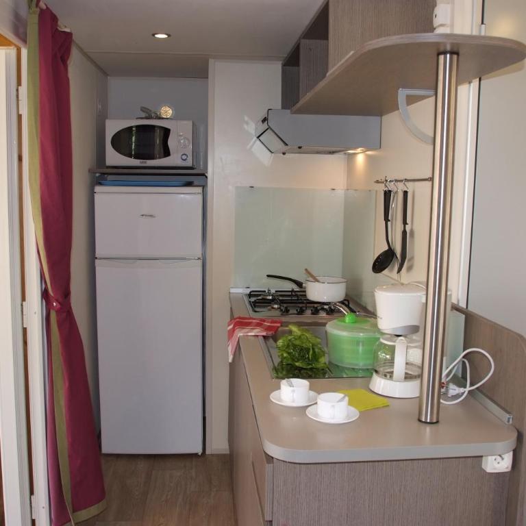 Camping Vallée du Paradis - Mobile Home 2 Chambres (4 Personnes) - 4