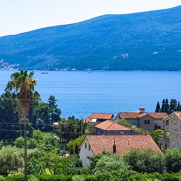 Stanislava Seaview Residence - One-Bedroom Apartment - 27