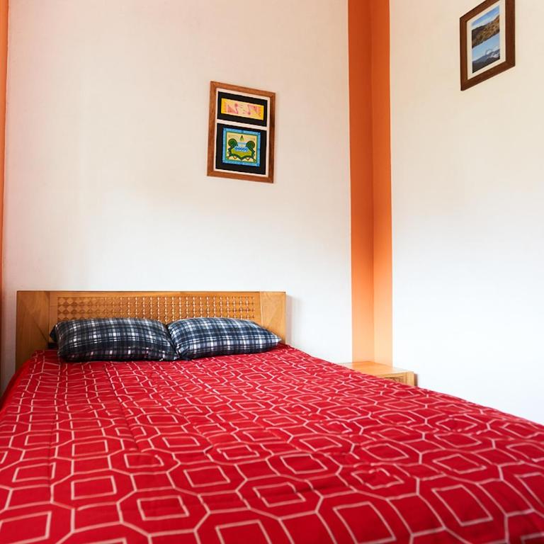 Hostal Kuyllur Ñan - Habitación Doble con baño privado - 1 o 2 camas - 2
